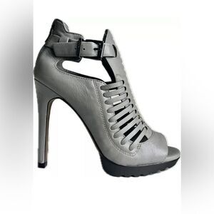 *BCBGeneration* Sz 8.5M Grey Woven Peep Toe Platform Leather Platform Heels